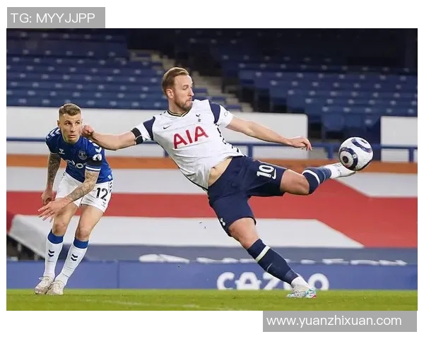 2020年利物浦与热刺巅峰对决海报展现足球激情与荣耀之战 2020年利物浦与热刺巅峰对决海报展现足球激情与荣耀之战