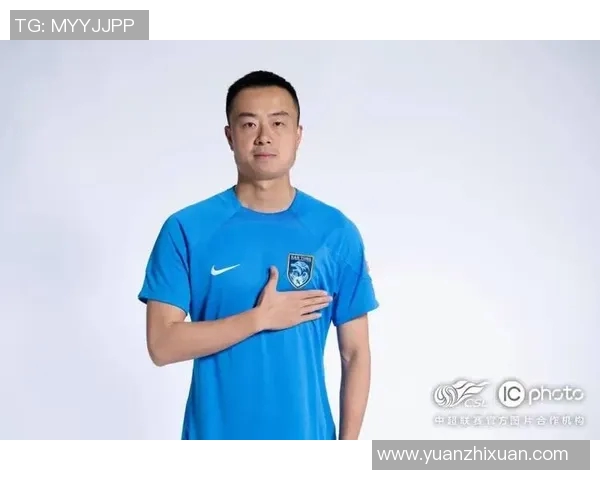 羽毛球场上的奋斗与坚持刘伟的深度对话与人生启示